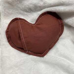 Szív alakú relax levendulás szempárna, mosható huzattal, Szépségápolás, Egészségmegőrzési kellékek, Gyógynövénypárna, Varrás, MESKA