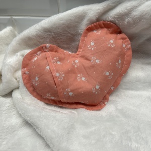 Szív alakú relax levendulás szempárna, mosható huzattal - szépségápolás - egészségmegőrzési kellékek - gyógynövénypárna - Meska.hu