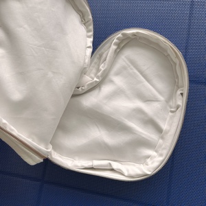 Szív alakú neszeszer, táska - táska & tok - neszesszer - Meska.hu