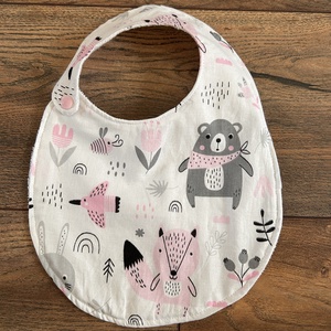 Vízhatlan erdei állatos baba, kisgyermek előke, Baba - mama, Szoptatási, etetési kellékek, Partedli, előke, Varrás, MESKA