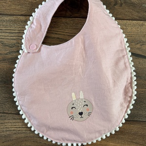 Vízhatlan nyuszis baba, kisgyermek előke - baba - mama - szoptatási, etetési kellékek - partedli, előke - Meska.hu