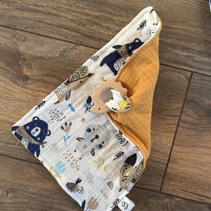 Erdei állatos szundikendő süni rágókával, Baba - mama, Baba játékok, Szundikendő, alvóka, Varrás, MESKA