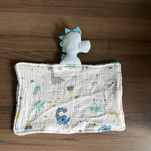 Világítós dinós szundikendő - baba - mama - baba játékok - szundikendő, alvóka - Meska.hu