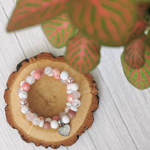 Kétsoros pink ásványkarkötő nemesacél medállal, Ékszer, Karkötő, Gyöngyös karkötő, Ékszerkészítés, MESKA