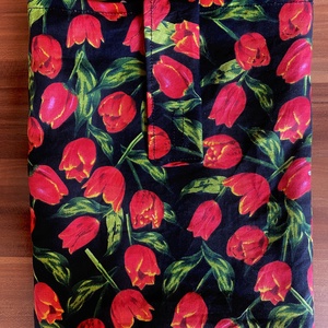 Könyvtok, könyvvédő tulipános-pöttyös - Meska.hu