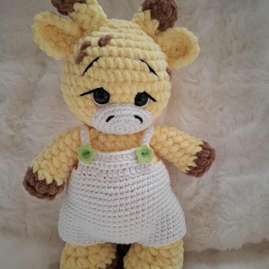 Cuki horgolt zsiráf, Játék & Sport, Plüssállat & Játékfigura, Zsiráf, Horgolás, MESKA