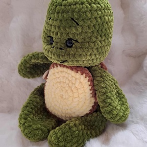 Horgolt plüss teknős levehető páncéllal, Játék & Sport, Plüssállat & Játékfigura, Más figura, Horgolás, MESKA