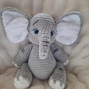 Horgolt plüss elefánt - játék & sport - plüssállat & játékfigura - elefánt - Meska.hu