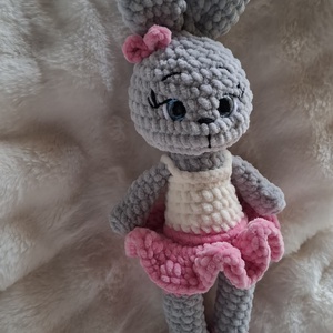 Horgolt plüss balerina nyuszi - játék & sport - plüssállat & játékfigura - nyuszi - Meska.hu