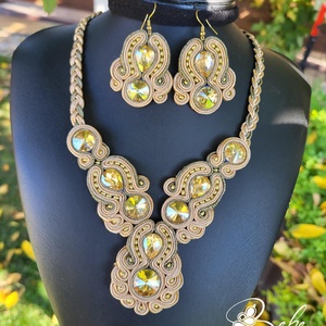 Kalahári aranya bézs kézműves sujtás ékszerszett - Meska.hu