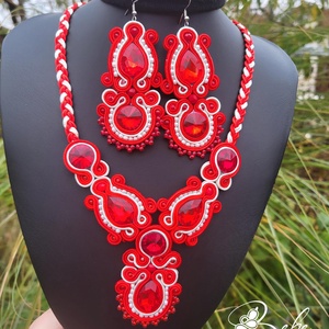 Tűzrőlpattant piros- törtfehér gyöngycsipkézett kézműves sujtás ékszerszett, Ékszer, Ékszerszett, Gyöngyfűzés, gyöngyhímzés, Varrás, MESKA