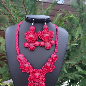 Bordó udvarhölgy éke kézműves sujtás fülbevaló és nyakék szett - ékszer - ékszerszett - Meska.hu