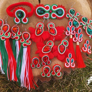 Matyó bojtos nemzetiszín kézműves sujtás fülbevaló - ékszer - fülbevaló - lógó fülbevaló - Meska.hu