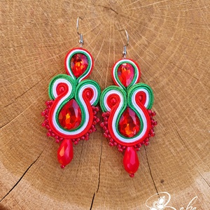 Júlia nemzetiszín kézműves sujtás fülbevaló - Meska.hu