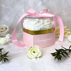 Szív  virágbox - esküvő - emlék & ajándék - szülőköszöntő ajándék - Meska.hu