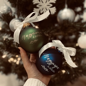 Egyedi karácsonyi üveggömb 8cm - karácsony - karácsonyi lakásdekoráció - karácsonyfadíszek - Meska.hu