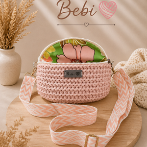 Barackszínű kézzel horgolt keresztpántos női táska, crossbody övtáska � bélelt, cipzáras - táska & tok - kézitáska & válltáska - vállon átvethető táska - Meska.hu