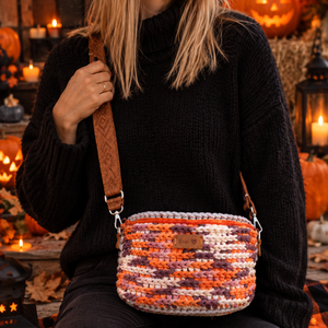 Őszi színekben pompázó, egyedi kézzel horgolt női válltáska, crossbody, övtáska tökös mintájú béléssel - táska & tok - kézitáska & válltáska - vállon átvethető táska - Meska.hu