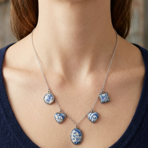 Erzsébet királynő posta bélyeg charm nyaklánc, Esküvő, Ékszer, Nyaklánc, Ékszerkészítés, MESKA