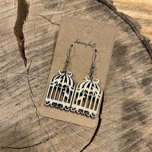 Madárkalitka fa fülbevaló minimalista, Ékszer, Fülbevaló, Lógó fülbevaló, Ékszerkészítés, Famegmunkálás, MESKA