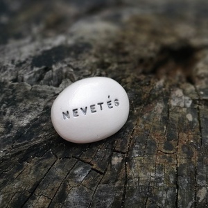 NEVETÉS - Varázskavics ezüst -  - Meska.hu