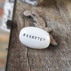 SZERETET - Varázskavics ezüst -  - Meska.hu