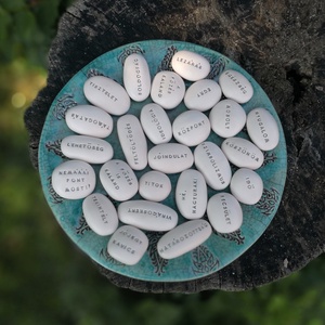 A TE ÜZENETED - Kerámia feliratos Varázskavics, egyedi üzenettel - esküvő - emlék & ajándék - köszönőajándék - Meska.hu