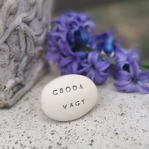 CSODA VAGY - Kerámia Varázskavics kedves üzenetekkel, motivációkkal - esküvő - emlék & ajándék - köszönőajándék - Meska.hu
