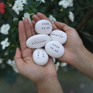 ESKÜVŐRE - Varázskavics köszönőajándék, nászajándék személyre szabva - esküvő - emlék & ajándék - köszönőajándék - Meska.hu