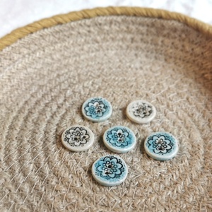 KERÁMIA GOMBOK - Virág mintás, vintage hatás, 6db / csomag - kellékek & szerszámok - rövidáru - gomb - kerámia gomb - Meska.hu