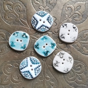 KERÁMIA GOMBOK - kézzel készült, vegyes 6 db-os csomag - kellékek & szerszámok - rövidáru - gomb - kerámia gomb - Meska.hu