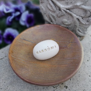 HARMÓNIA - Kerámia Varázskavics üzenettel, motivációs felirattal - kellékek & szerszámok - díszíthető tárgyak - kerámia - Meska.hu