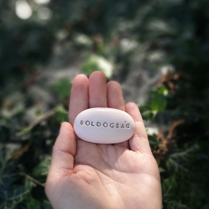 BOLDOGSÁG - Kerámia Varázskavics üzenettel, motivációs felirattal, Esküvő, Emlék & Ajándék, Köszönőajándék, , MESKA