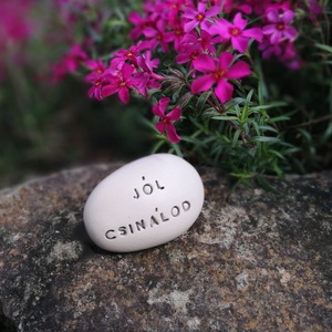 JÓL CSINÁLOD - Kerámia Varázskavics üzenettel, motivációs felirattal - esküvő - emlék & ajándék - köszönőajándék - Meska.hu