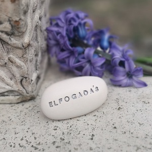 ELFOGADÁS - Kerámia Varázskavics üzenettel, motivációs felirattal - esküvő - emlék & ajándék - köszönőajándék - Meska.hu