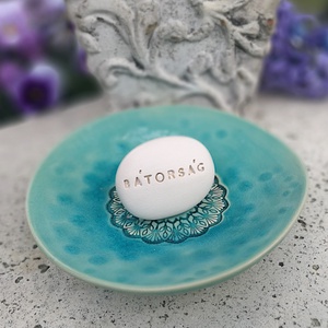 BÁTORSÁG - Kerámia Varázskavics üzenettel, motivációs felirattal, Esküvő, Emlék & Ajándék, Köszönőajándék, , MESKA