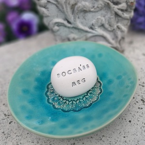 BOCSÁSS MEG - Kerámia Varázskavics üzenettel, motivációs felirattal - esküvő - emlék & ajándék - köszönőajándék - Meska.hu