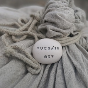 BOCSÁSS MEG - Kerámia Varázskavics üzenettel, motivációs felirattal - esküvő - emlék & ajándék - köszönőajándék - Meska.hu