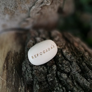 BEFOGADÁS - Kerámia Varázskavics üzenettel, motivációs felirattal - esküvő - emlék & ajándék - köszönőajándék - Meska.hu