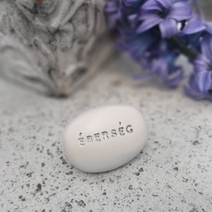 ÉBERSÉG - Kerámia Varázskavics üzenettel, motivációs felirattal - esküvő - emlék & ajándék - köszönőajándék - Meska.hu