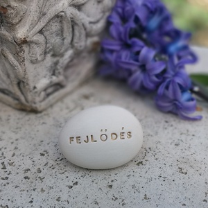 FEJLŐDÉS - Kerámia Varázskavics üzenettel, motivációs felirattal - esküvő - emlék & ajándék - köszönőajándék - Meska.hu