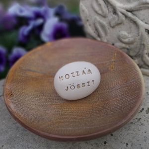 HOZZÁM JÖSSZ? - Kerámia Varázskavics üzenettel, motivációs felirattal - esküvő - emlék & ajándék - köszönőajándék - Meska.hu