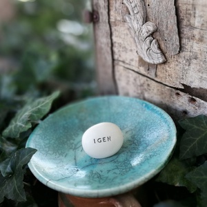 IGEN - Kerámia Varázskavics üzenettel, motivációs felirattal - esküvő - emlék & ajándék - köszönőajándék - Meska.hu