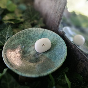 JEL - Kerámia Varázskavics üzenettel, motivációs felirattal - esküvő - emlék & ajándék - köszönőajándék - Meska.hu