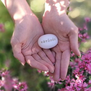 KÖTŐDÉS - Kerámia Varázskavics kedves üzenetekkel, motivációkkal - esküvő - emlék & ajándék - nászajándék - nászajándék gyűjtők - Meska.hu