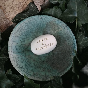 LEGYÉL A FELESÉGEM - Kerámia Varázskavics kedves üzenetekkel, motivációkkal, Esküvő, Emlék & Ajándék, Nászajándék, Nászajándék gyűjtők, , MESKA