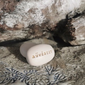 MŰVÉSZET - Kerámia Varázskavics üzenettel, motivációs felirattal - esküvő - emlék & ajándék - köszönőajándék - Meska.hu