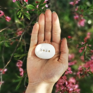 ÖRÖM - Kerámia Varázskavics pozitív üzenettel, kedves emlék, ajándék minden alkalomra - esküvő - emlék & ajándék - köszönőajándék - Meska.hu