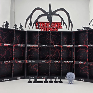 Stranger Things Kinder joy figura tartó ajándék figura talp + Vecna - otthon & életmód - dekoráció - asztal és polc dekoráció - dekorációs tál, tartó - Meska.hu