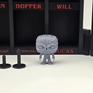 Stranger Things Kinder joy figura tartó ajándék figura talpakkal - otthon & életmód - dekoráció - asztal és polc dekoráció - dekorációs tál, tartó - Meska.hu